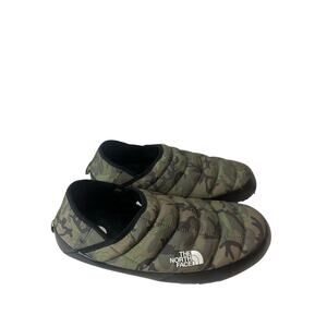 The North Face NWOT Thermoball Traction Mules V Camouflage Men’s Sz 14